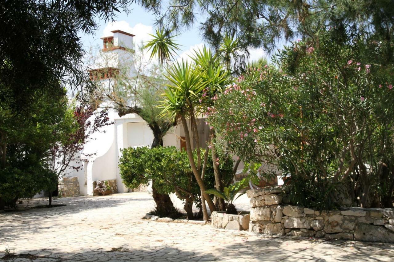 Villa Beatrice Serranova Екстериор снимка